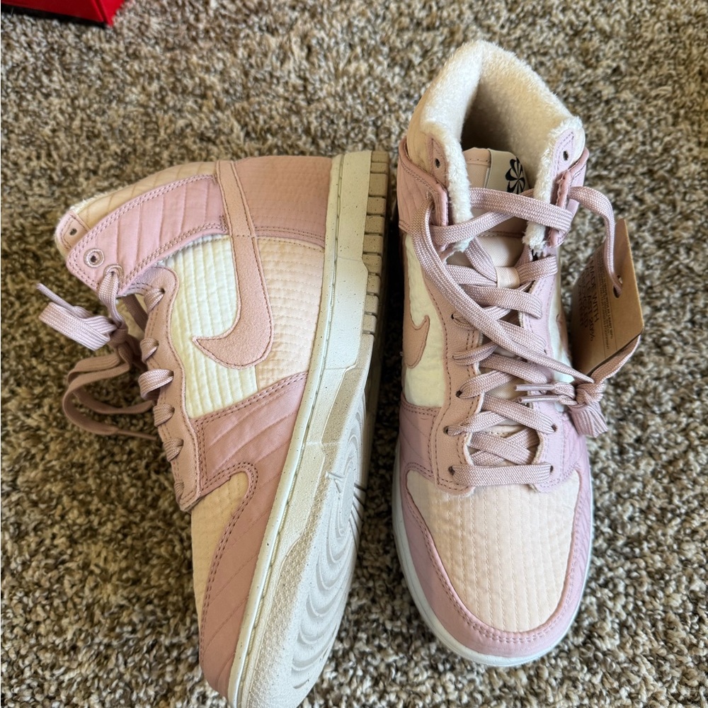 Nike Women’s High-Top Sneakers Pink and Cream
